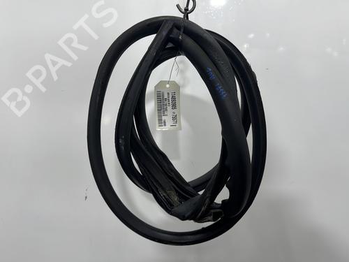 BP30115713C142 main image