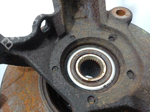 Used Left front steering knuckle Left front steering knuckle FORD TRANSIT Bus (FD_ _, FB_ _, FS_ _, FZ_ _, FC_ _) [2000-2006] 34047920 34047920