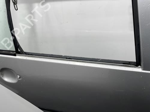 Dør højre bagtil Dør højre bagtil VW BORA Variant (1J6) 1.9 TDI (101 hp) 31126709 31126709