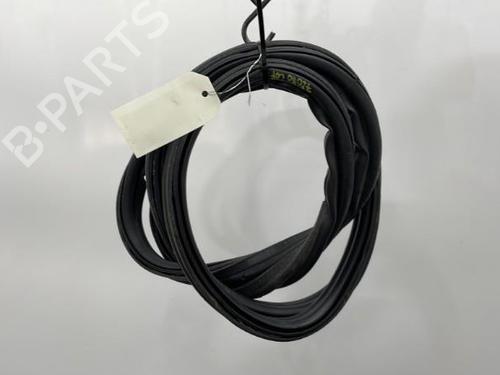 Used Rubber door seal CITROËN C3 II (SC_) 1.6 BlueHDi 75 (75 hp) 20387309