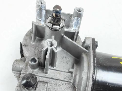 Used Front wiper motor Front wiper motor HYUNDAI ix35 (LM, EL, ELH) 1.7 CRDi (116 hp) 31839378 31839378