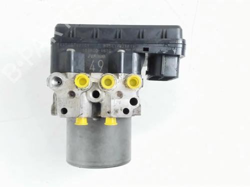 Used ABS pump TOYOTA RAV 4 III (_A3_) 2.2 D 4WD (ALA30_, ALA30R) (150 hp) 32396574