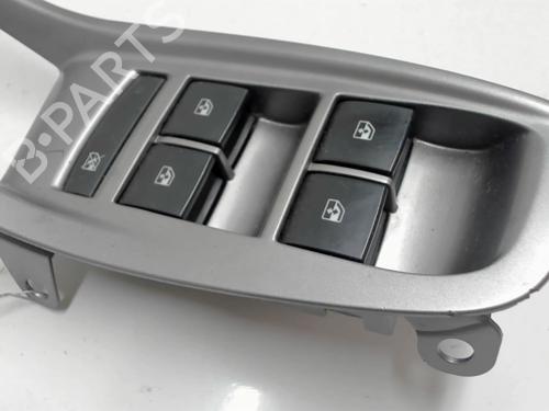 Used Left front window switch Left front window switch CHEVROLET ORLANDO (J309) 2.0 D (163 hp) 20470017 20470017