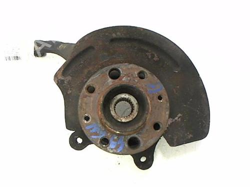 Used Left front steering knuckle Left front steering knuckle RENAULT ESPACE II (J/S63_) 2.1 TD (J633, J634, J/S635, J/S63D) (88 hp) 33438982 33438982