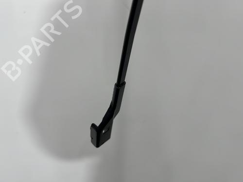 Used Front windshield wiper arm Front windshield wiper arm MG MARVEL R EV (EP21) (288 hp) 32220206 32220206
