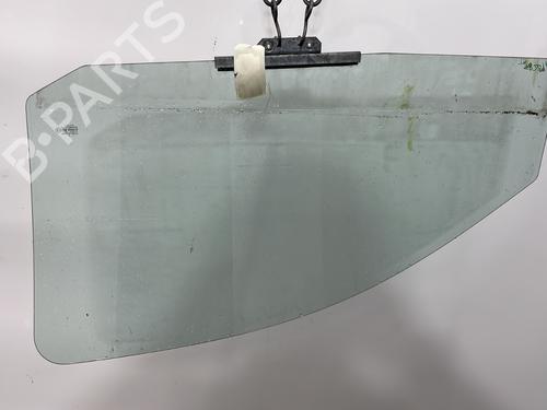 Used Front right door window Front right door window 33001938 33001938