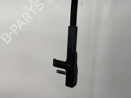 Front windshield wiper arm VW TOURAN (1T1, 1T2) 1.9 TDI | BP23778105C143 