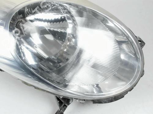 Right headlight NISSAN MICRA III (K12) 1.4 16V | BP24963785C29 
