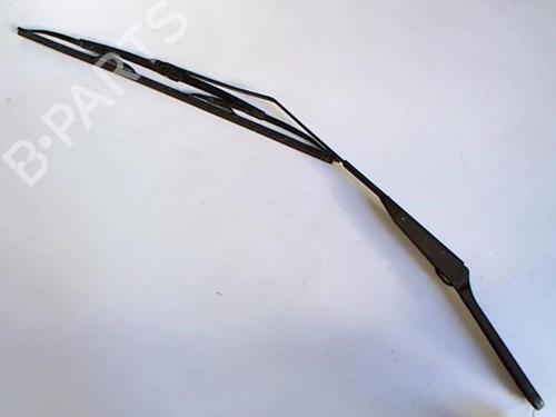 Used Front windshield wiper arm CITROËN BERLINGO / BERLINGO FIRST Box Body/MPV (M_) 1.6 HDI 75 (MB9HW) (75 hp) 20457167