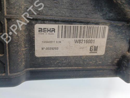 Used Radiator fan Radiator fan 21207146 21207146