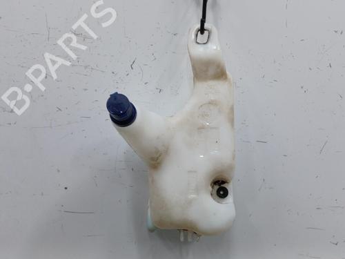 Used Windscreen washer tank Windscreen washer tank FIAT PUNTO (188_) 1.2 60 (188.030, .050, .130, .150, .230, .250) (60 hp) 20428068 20428068