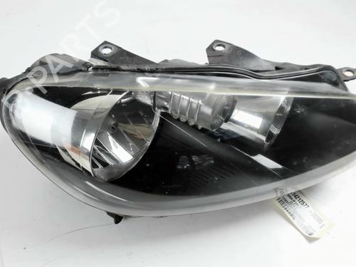 Right headlight VW GOLF VI (5K1) 2.0 TDI | BP29976529C29 