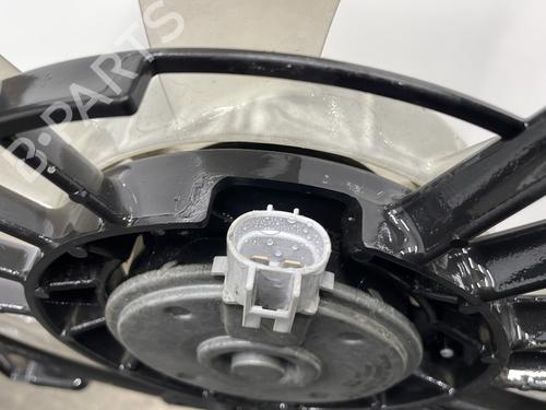 radiator-fan-toyota-yaris-_p9_-2005-2006-2007-2008-2009-2010-2011-2012-2013-2014-32149614 main image