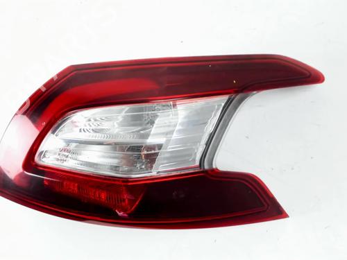Right taillight PEUGEOT 308 II (LB_, LP_, LW_, LH_, L3_) 1.6 HDi / BlueHDi 115 | BP26964548C35 