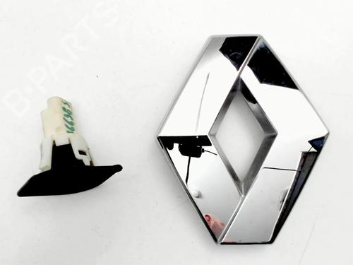 Used Tailgate handle RENAULT LAGUNA III (BT0/1) 1.5 dCi (BT00, BT0A, BT0T, BT1J) (110 hp) 30547348