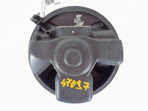 Used Heater blower motor TOYOTA AYGO (_B1_) 1.0 (KGB10_, KGB10R) (68 hp) 20478727