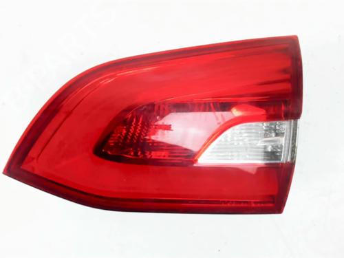 Farolim direito da mala PEUGEOT 308 SW II (LC_, LJ_, LR_, LX_, L4_) 1.6 BlueHDi 120 (120 hp) 32149411