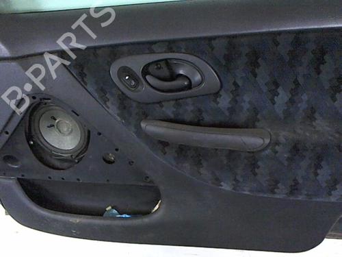 Used Right front door Right front door 22913261 22913261