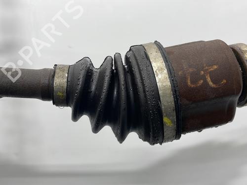 Used Right front driveshaft Right front driveshaft RENAULT TRAFIC II Van (FL) 2.0 dCi 90 (FL0H, FL00, FL01, FL0M, FL0P, FL0S) (90 hp) 33635650 33635650