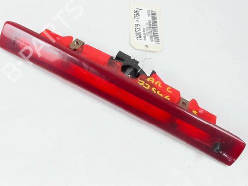 Used Third brake light RENAULT CLIO III (BR0/1, CR0/1) 1.5 dCi (C/BR0G, C/BR1G) (68 hp) 28361759