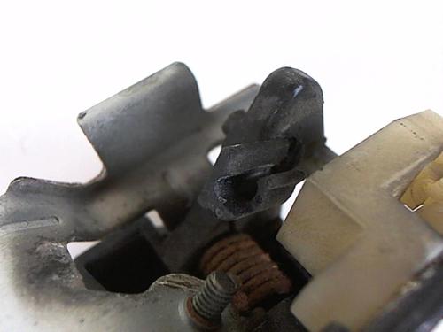 Used Front right interior door handle Front right interior door handle MAZDA 323 P V (BA) 1.5 16V (88 hp) 21235239 21235239