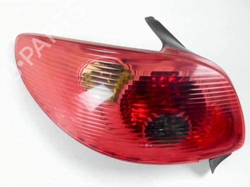 Venstre Baklys PEUGEOT 206 Hatchback (2A/C) 1.4 HDi eco 70 | BP28362023C34 
