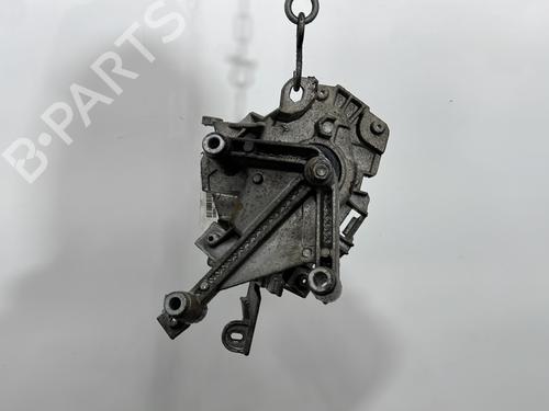 Used Gearbox mount RENAULT CLIO II (BB_, CB_) 1.2 (BB0A, BB0F, BB10, BB1K, BB28, BB2D, BB2H, CB0A,... (58 hp) 29921964