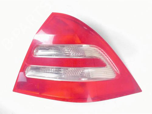 Right taillight MERCEDES-BENZ C-CLASS (W203) C 220 CDI (203.006, 203.008) | BP20464145C35 