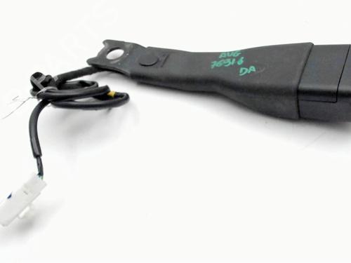 Engate do cinto Engate do cinto PEUGEOT 108 1.2 (82 hp) 33894730 33894730