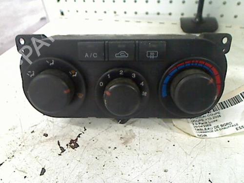 Used Climate control HYUNDAI COUPE II (GK) 2.0 GLS (143 hp) 20413667