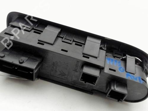 Left front window switch CITROËN C3 II (SC_) 1.2 VTi 82 | BP28361984I27 