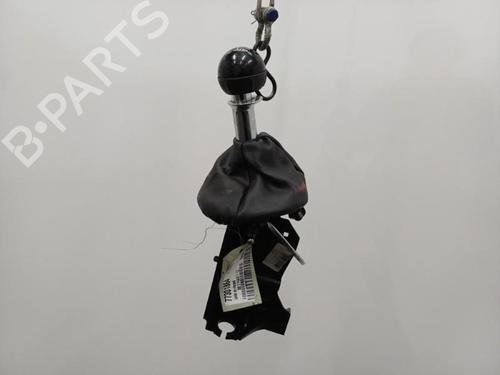 Used Gear lever FIAT 500 (312_) 1.2 (312AXA1A) (69 hp) 20449921