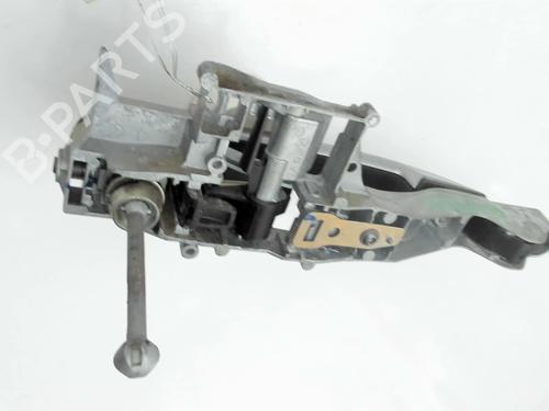 Used Front left exterior door handle Front left exterior door handle PEUGEOT 2008 I (CU_) 1.2 THP 110 / PureTech 110 (110 hp) 20400524 20400524
