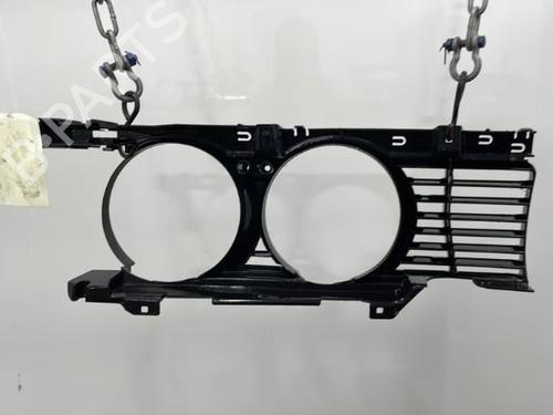 Used Grille BMW 5 (E34) 525 tds (143 hp) 21239405