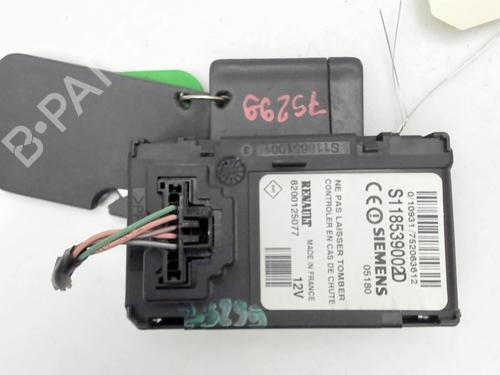 Used Card reader RENAULT SCÉNIC II (JM0/1_) 1.5 dCi (JM02, JM13) (101 hp) 29212979