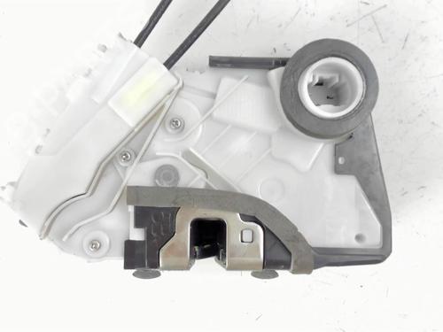 Front right lock TOYOTA YARIS (_P13_) 1.5 Hybrid (NHP130_, NHP130) | BP20391031C97 