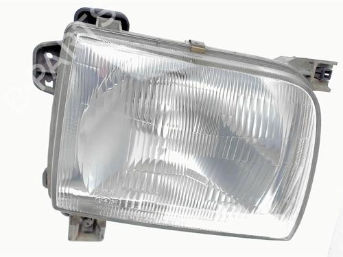 Right headlight NISSAN PICK UP (D22) 2.5 TD 4WD | BP20432734C29 
