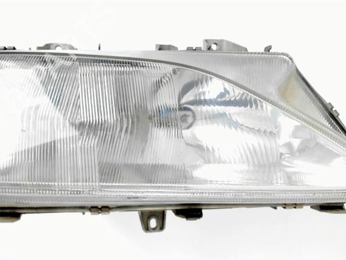 Used Right headlight PEUGEOT 806 (221) 2.0 HDI (109 hp) 20472729