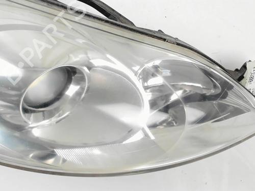 Right headlight PEUGEOT 407 (6D_) 2.0 HDi 135 (6DRHRH, 6DRHRE, 6DRHRG, 6DRHRJ) | BP20428822C29 
