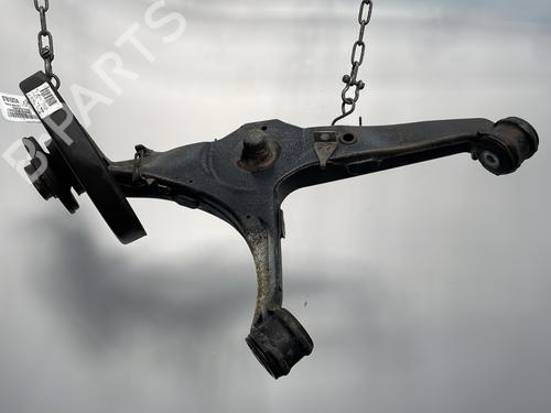Used Right rear steering knuckle VW TRANSPORTER T5 Van (7HA, 7HH, 7EA, 7EH) 2.5 TDI (174 hp) 22330081