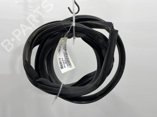 Used Rubber door seal ALFA ROMEO 159 (939_) 2.4 JTDM (939AXD) (210 hp) 20417254