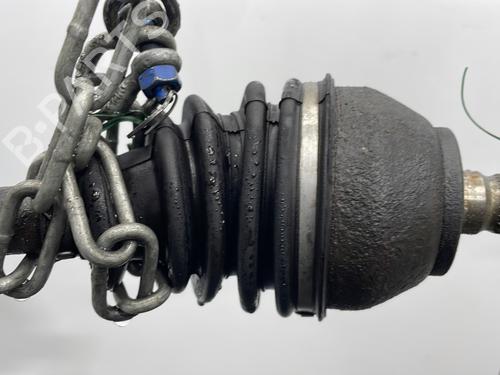 Used Left front driveshaft Left front driveshaft PEUGEOT 309 II (3C, 3A) 1.4 (75 hp) 30689383 30689383