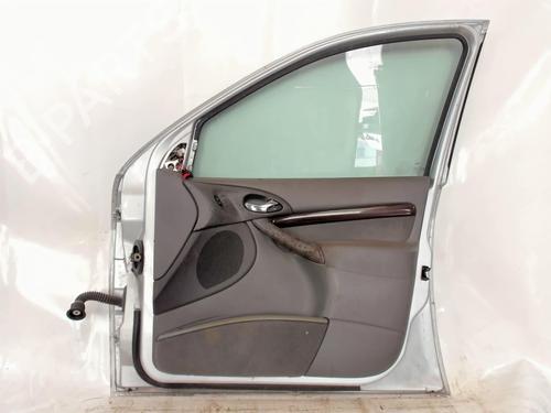 Right front door FORD FOCUS I (DAW, DBW) 1.6 16V | BP20472505C3 