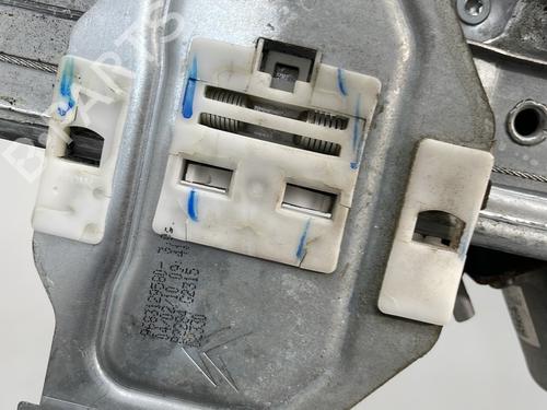Front right window mechanism CITROËN C3 II (SC_) 1.4 VTi 95 | BP28321575C23 
