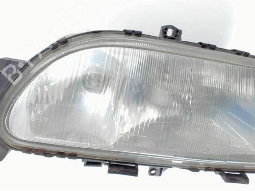 Used Left headlight Left headlight FORD SCORPIO I Saloon (GGE) [1986-1994] 21228782 21228782