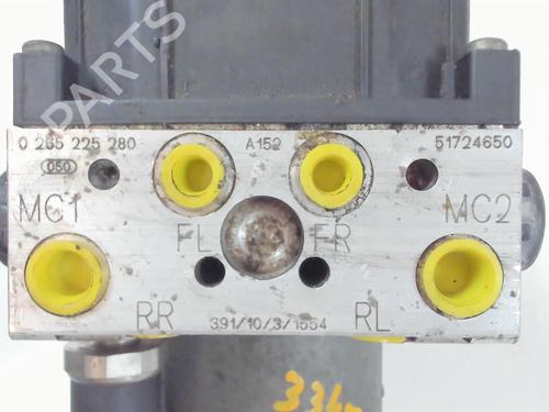 Used ABS pump ALFA ROMEO 156 (932_) 1.6 16V T.SPARK (932.A4, 932.A4100) (120 hp) 21228899