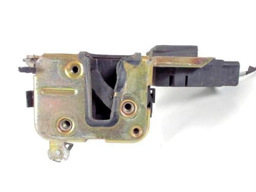 Rear left lock VOLVO S40 I (644) 1.9 TD | BP20403007C100 