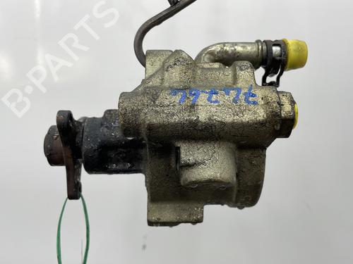 Used Steering pump RENAULT SCÉNIC I MPV (JA0/1_, FA0_) 1.9 dCi (JA05, JA1F) (102 hp) 25586617