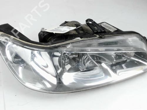 Right headlight PEUGEOT 306 Hatchback (7A, 7C, N3, N5) 1.4 | BP30755885C29