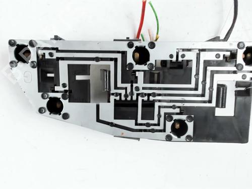 Used Lamp holder PEUGEOT 406 (8B) 1.9 TD (90 hp) 31159562